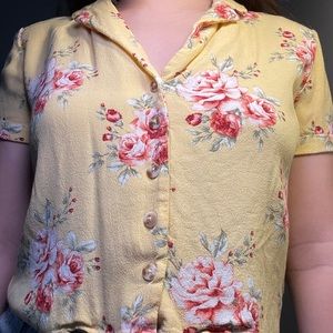 Forever 21 Pastel Yellow Floral Crop Top Blouse 🌷